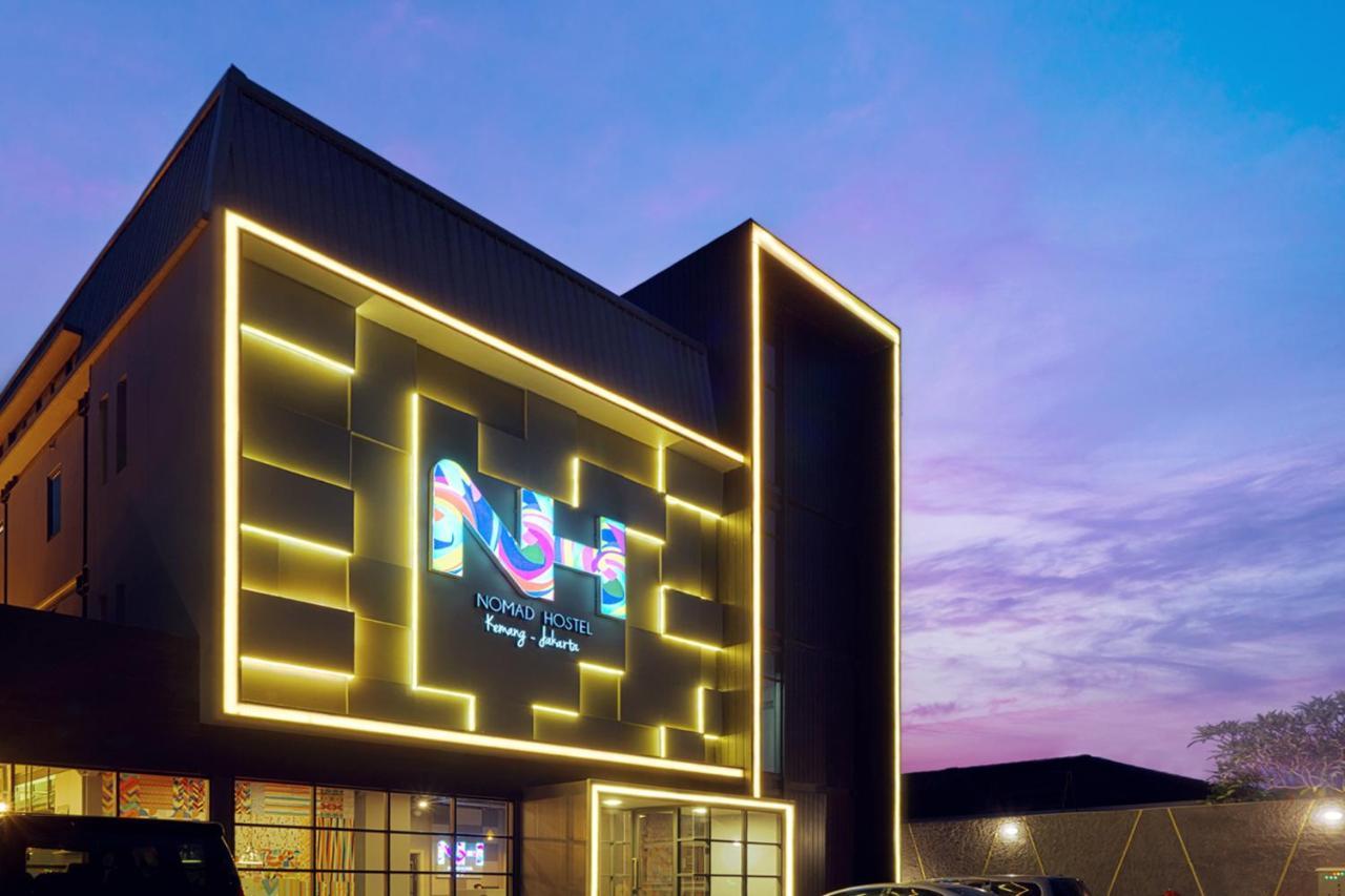 Nomad Hostel Kemang ジャカルタ エクステリア 写真