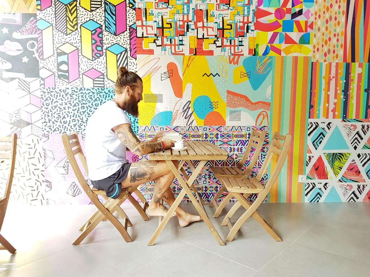 Nomad Hostel Kemang ジャカルタ エクステリア 写真