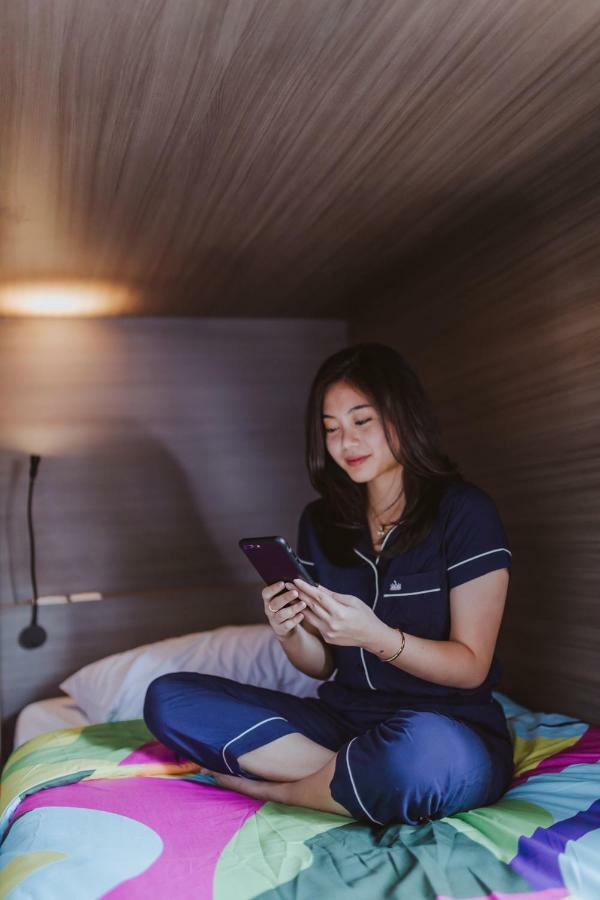 Nomad Hostel Kemang ジャカルタ エクステリア 写真